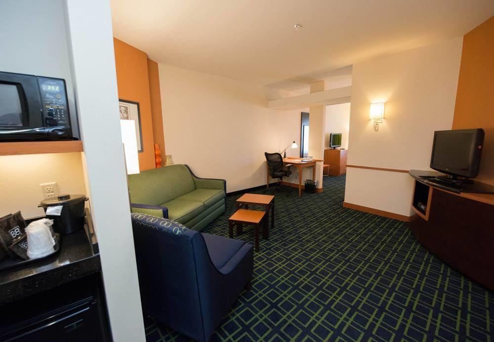 Fairfield Inn & Suites Seattle Bremerton Esterno foto