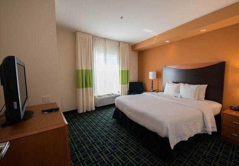 Fairfield Inn & Suites Seattle Bremerton Esterno foto